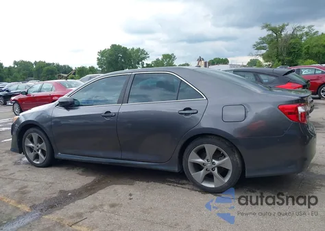 2014 Toyota Camry L/Le/Se/Se Sport/Xle из США, поврежденный, VIN 4T1BF1FK2EU387989